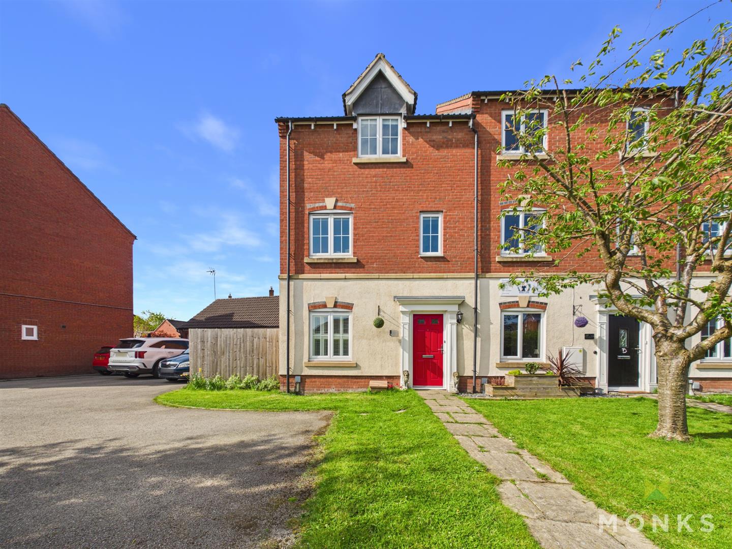 12 Weaver Close, Oswestry, SY11 2NW For Sale